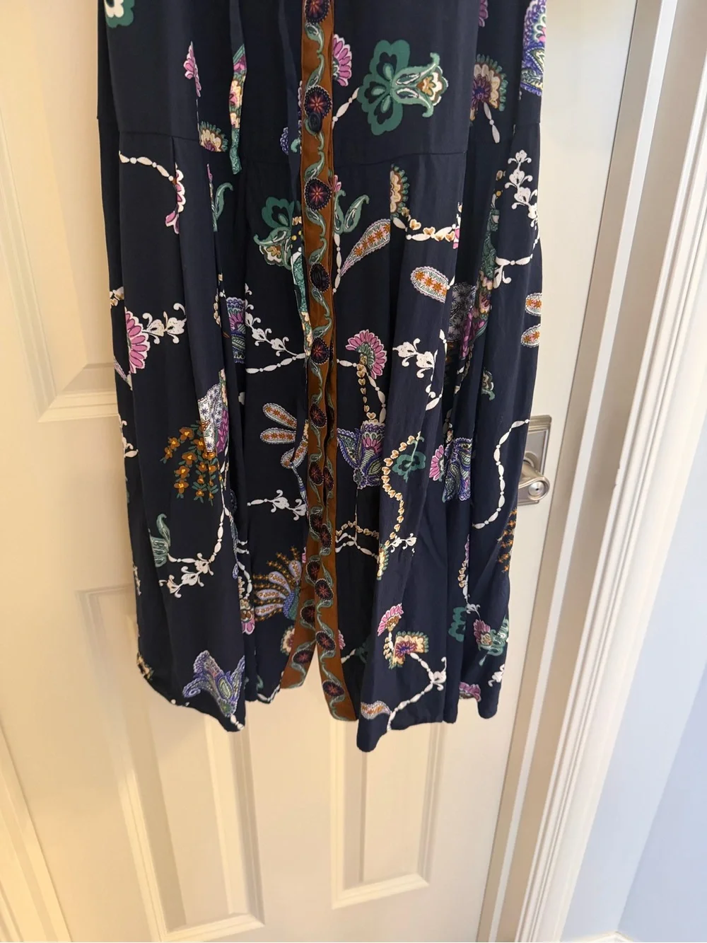 LOFT Black Floral Midi Shirt Dress with Contrast Trim - Picture 5 of 5